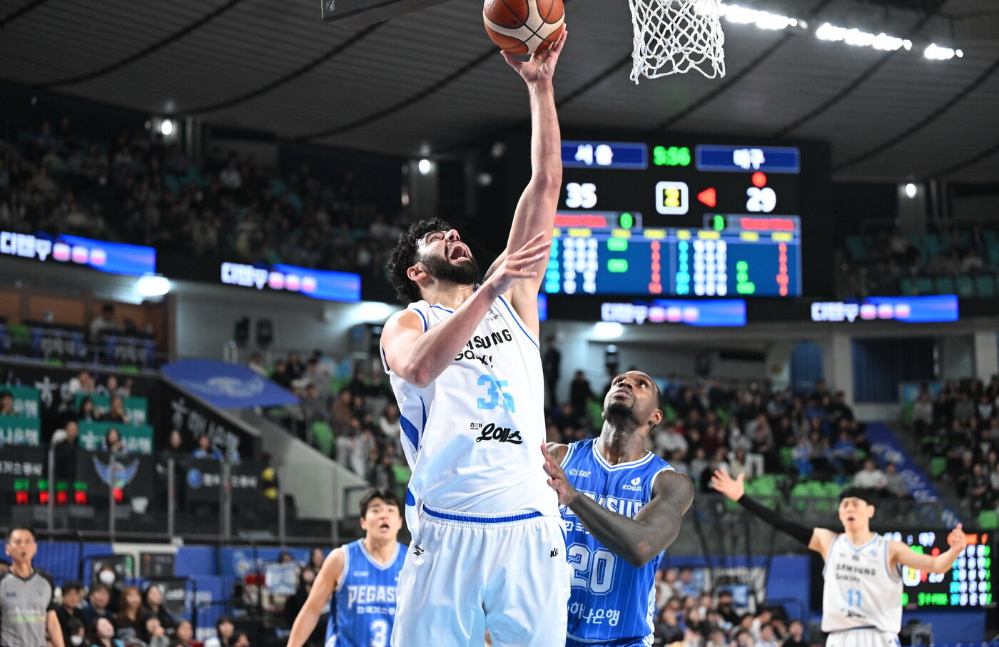 본문 이미지 - 서울 삼성은 15일 대구체육관에서 열린 2025-26 프로농구 대구 한국가스공사전에서 87-71로 크게 이겼다. (KBL 제공)