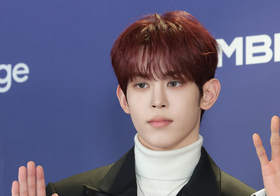 나우즈 현빈, 훈내 진동