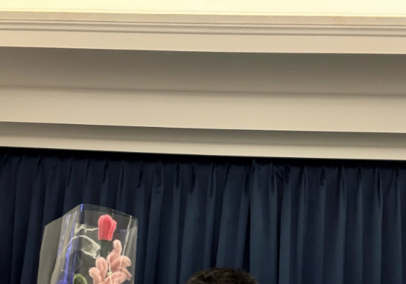 마동석, ♥예정화에 바치는 밸런타인데이 선물? 초콜릿 들고 인증샷