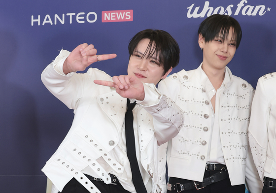 위아이 김동한, 무한 끌림