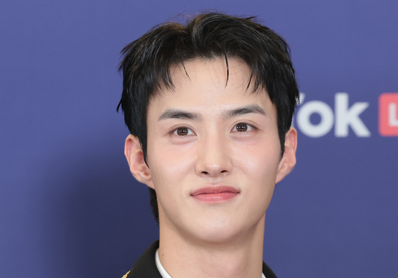 펜타곤 여원, 스윗 가이