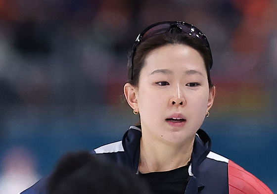 경기 마친 김민선·경기 준비하는 이나현