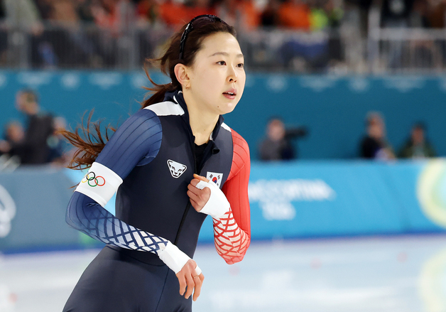 눈물 쏟은 김민선 "속상하고 아쉬워…다시 달려가겠다"[올림픽]