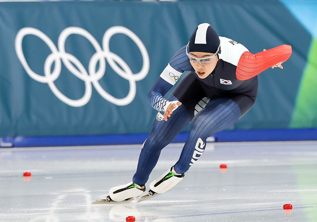 빙속 이나현, 세계선수권 女 500m 1차 레이스 5위…김민선 10위