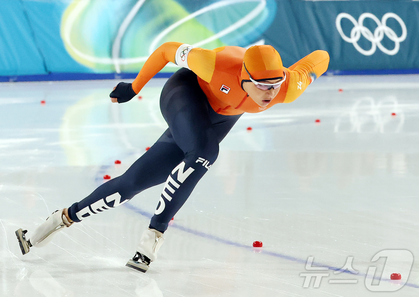 (밀라노=뉴스1) 김진환 기자 = 네덜란드 스피드스케이팅 유타 레이르담이 15일(현지시간) 이탈리아 밀라노 스피드스케이팅 스타디움 열린 2026 밀라노·코르티나담페초 동계올림픽 스 …