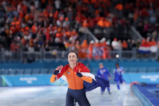 펨케 콕, 올림픽 신기록 세우며 금메달