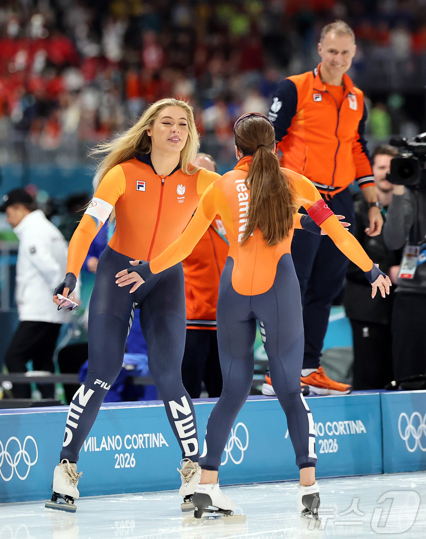 (밀라노=뉴스1) 김진환 기자 = 네덜란드 스피드스케이팅 유타 레이르담이 15일(현지시간) 이탈리아 밀라노 스피드스케이팅 스타디움 열린 2026 밀라노·코르티나담페초 동계올림픽 스 …