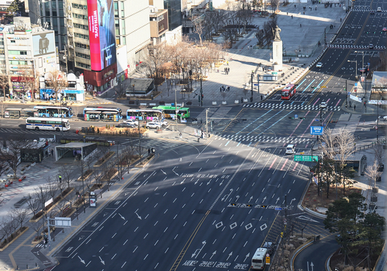 설 명절로 텅빈 도심