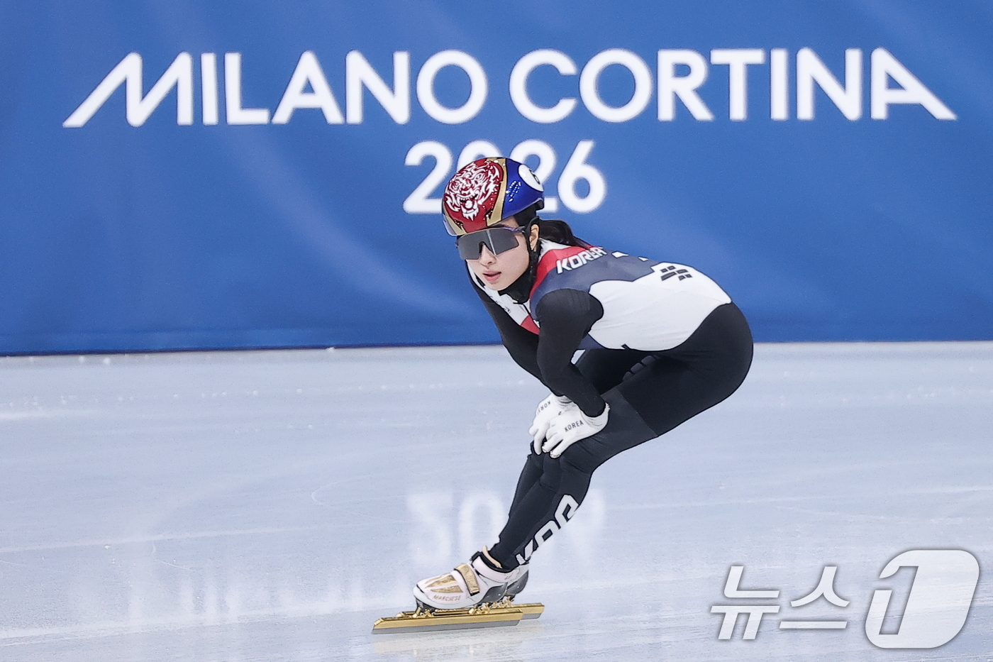 (밀라노=뉴스1) 김성진 기자 = 쇼트트랙 김길리가 16일(현지시간) 이탈리아 밀라노 아이스스케이팅 아레나에서 열린 2026 밀라노·코르티나담페초 동계올림픽 쇼트트랙 여자 1000 …