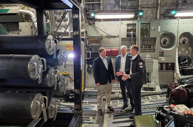 美국방부, 사상 첫 '원자로 공수 작전'…"에너지 집약 미래전 대비"