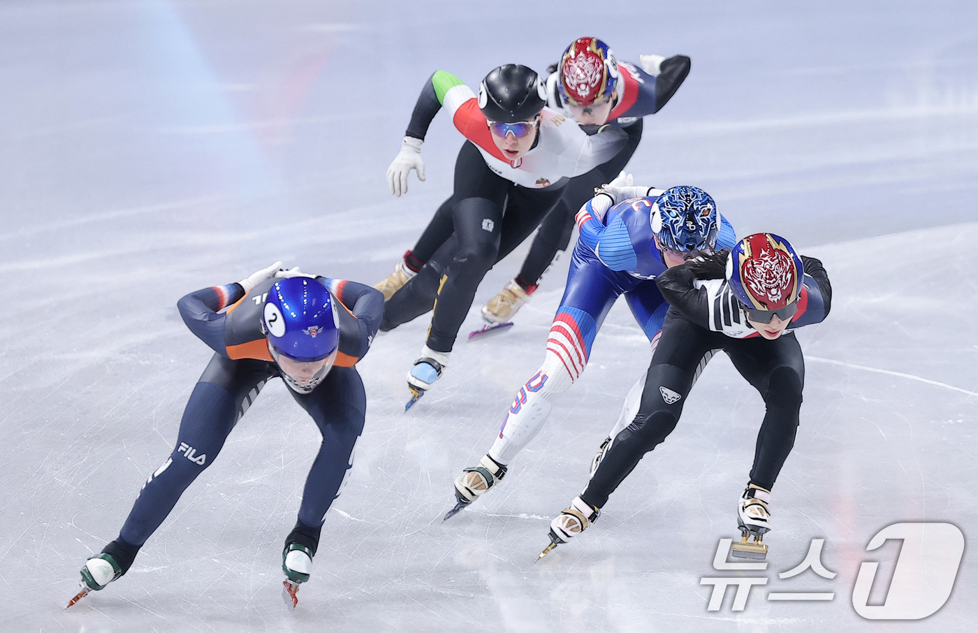 (밀라노=뉴스1) 김성진 기자 = 쇼트트랙 김길리가 16일(현지시간) 이탈리아 밀라노 아이스스케이팅 아레나에서 열린 2026 밀라노·코르티나담페초 동계올림픽 쇼트트랙 여자 1000 …