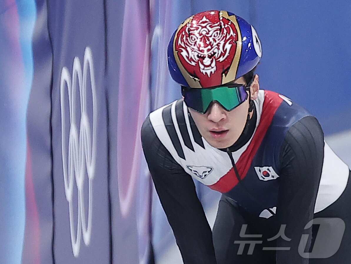 본문 이미지 - 쇼트트랙 황대헌. ⓒ 뉴스1 김성진 기자
