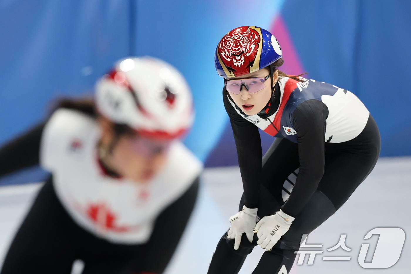 (밀라노=뉴스1) 김진환 기자 = 쇼트트랙 최민정이 16일(현지시간) 이탈리아 밀라노 아이스스케이팅 아레나에서 열린 2026 밀라노·코르티나담페초 동계올림픽 쇼트트랙 여자 1000 …