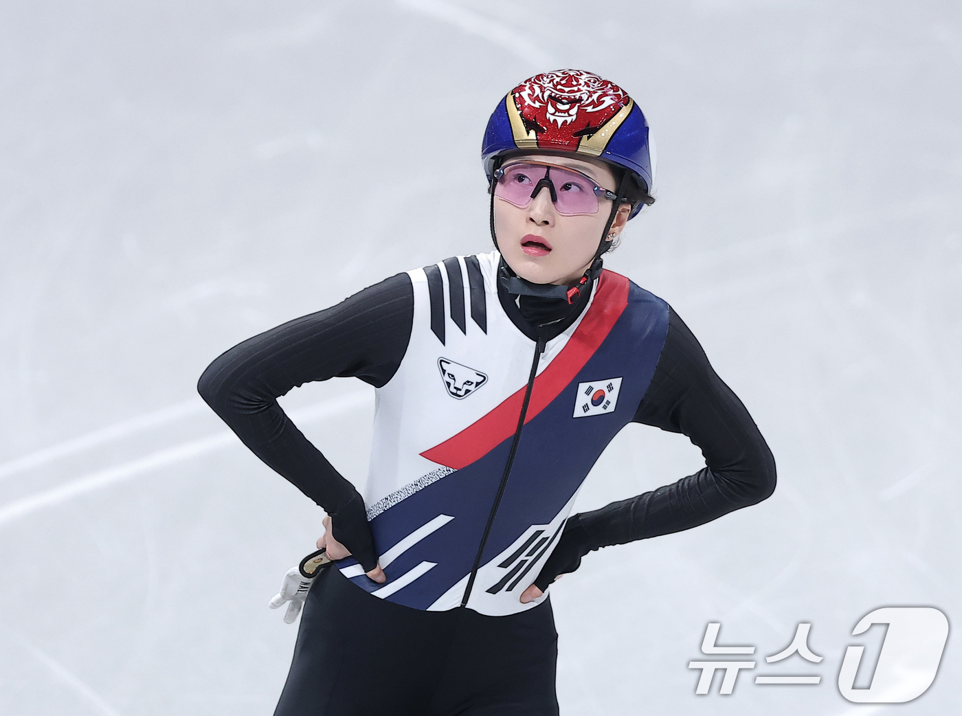 (밀라노=뉴스1) 김성진 기자 = 쇼트트랙 최민정이 16일(현지시간) 이탈리아 밀라노 아이스스케이팅 아레나에서 열린 2026 밀라노·코르티나담페초 동계올림픽 쇼트트랙 여자 1000 …