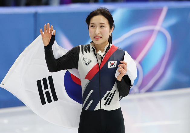 김길리, 女 쇼트트랙 자존심 세웠다…1000m 동메달로 '시동'[올림픽]