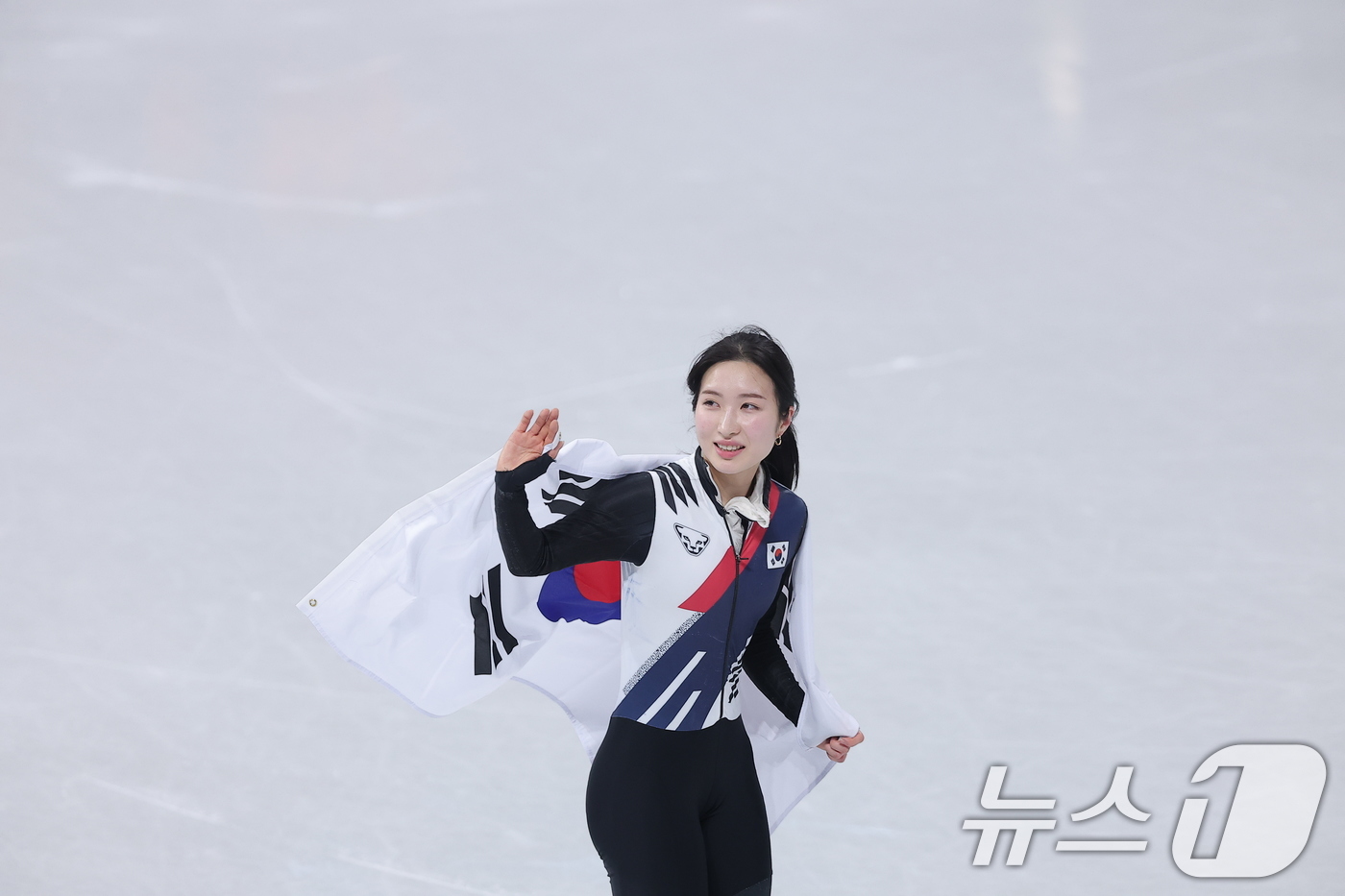 (밀라노=뉴스1) 김성진 기자 = 쇼트트랙 김길리가 16일(현지시간) 이탈리아 밀라노 아이스스케이팅 아레나에서 열린 2026 밀라노·코르티나담페초 동계올림픽 쇼트트랙 여자 1000 …