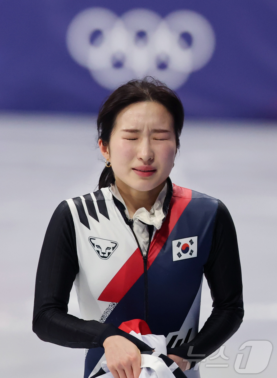 (밀라노=뉴스1) 김진환 기자 = 쇼트트랙 김길리가 16일(현지시간) 이탈리아 밀라노 아이스스케이팅 아레나에서 열린 2026 밀라노·코르티나담페초 동계올림픽 쇼트트랙 여자 1000 …