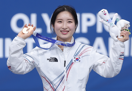 '신성' 김길리, 쇼트트랙 1000m 동메달…남자 계주 결선행(종합)[올림픽]