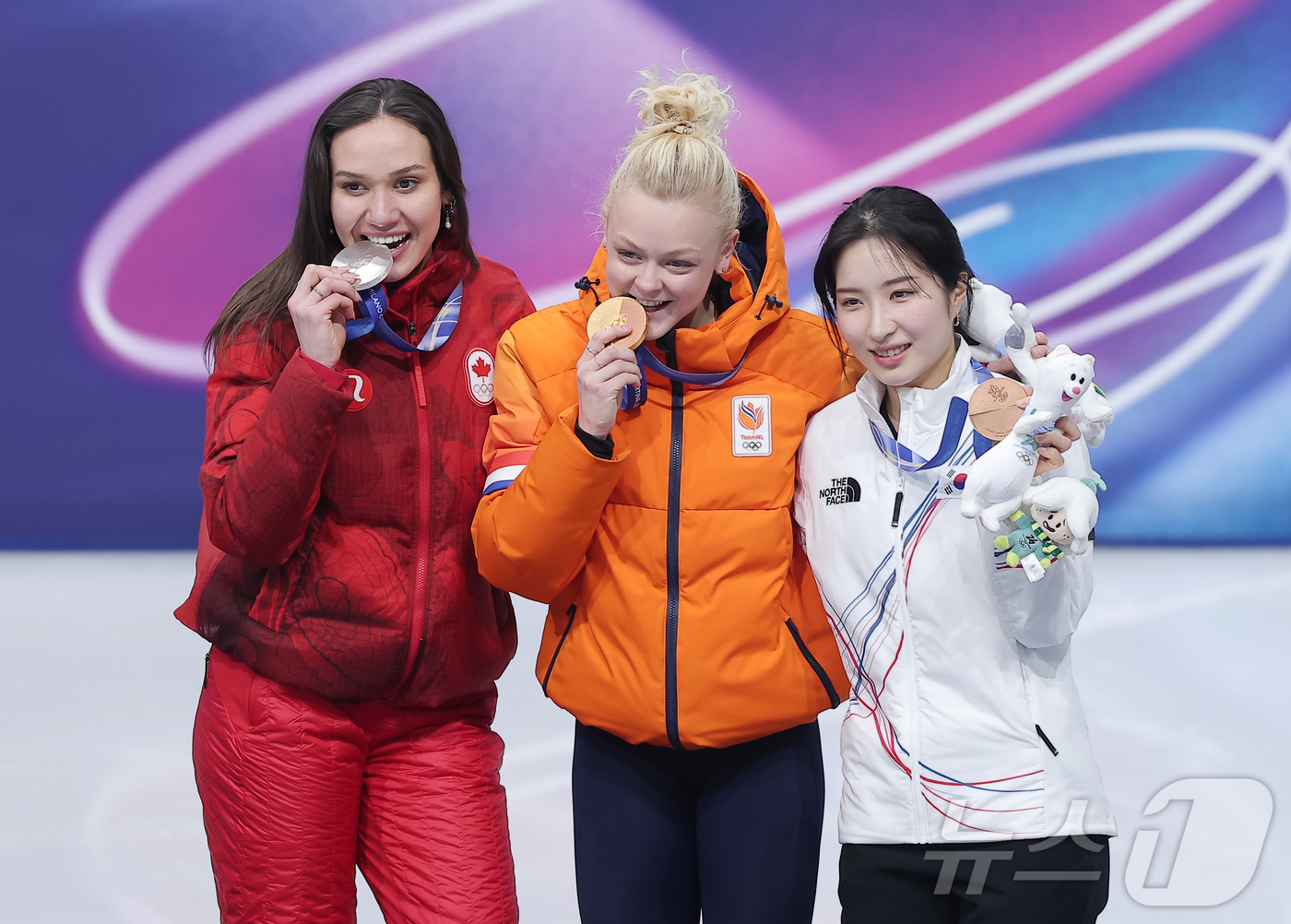 (밀라노=뉴스1) 김성진 기자 = 쇼트트랙 김길리가 16일(현지시간) 이탈리아 밀라노 아이스스케이팅 아레나에서 열린 2026 밀라노·코르티나담페초 동계올림픽 쇼트트랙 여자 1000 …