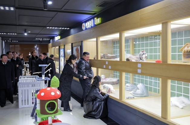 北, '평양 5만 세대 살림집' 마무리…김정은, 리설주·주애와 준공식(종합)