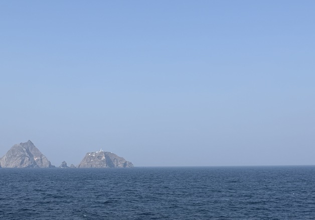 "임무에 쉼표 없다"…명절에도 독도 지키는 동해해경