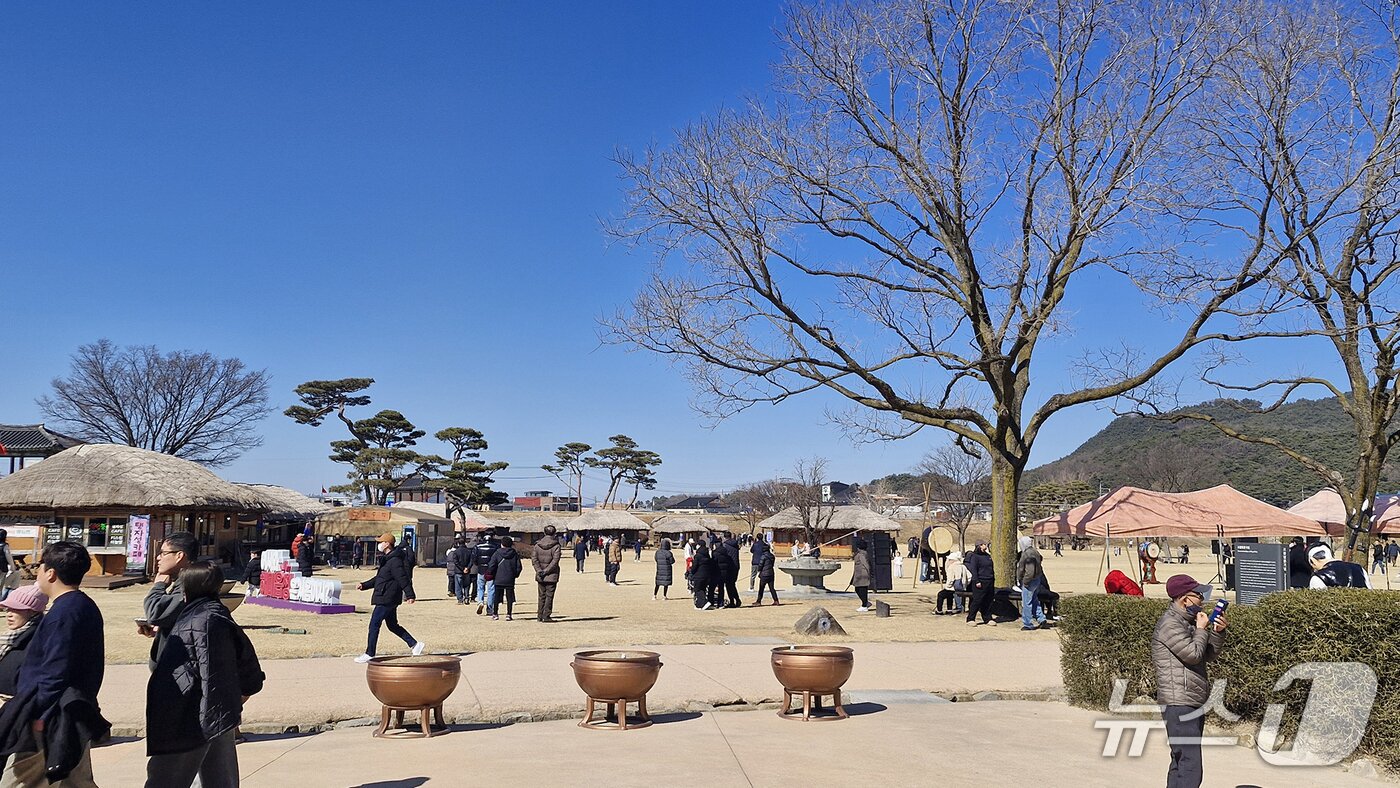 본문 이미지 - 서산해미읍성 내부 모습(서산시 제공. 재판매 및 DB금지)2026.2.18/뉴스1