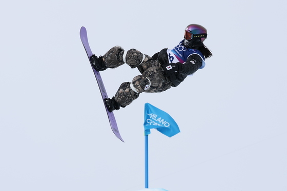 유승은, 슬로프스타일 결선 1차 시기