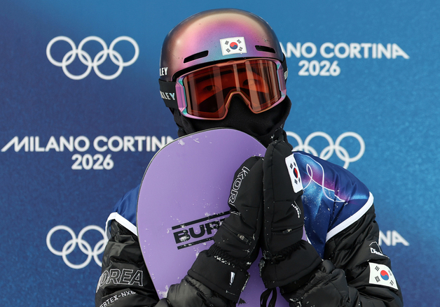 아쉬워하는 유승은