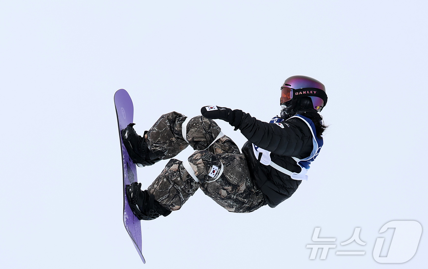 (리비뇨=뉴스1) 김진환 기자 = 스노보드 유승은이 18일(현지시간) 이탈리아 리비뇨 스노파크에서 열린 2026 밀라노·코르티나담페초 동계올림픽 스노보드 여자 슬로프스타일 결선 경 …