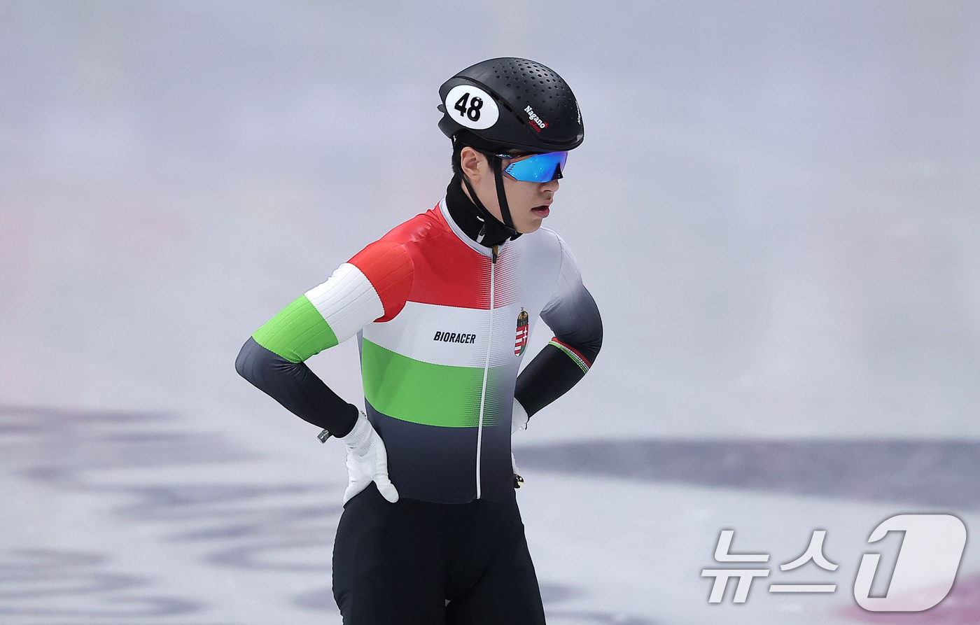 (밀라노=뉴스1) 김성진 기자 = 헝가리로 귀화한 쇼트트랙 문원준이 18일(현지시간) 이탈리아 밀라노 아이스스케이팅 아레나에서 열린 2026 밀라노·코르티나담페초 동계올림픽 쇼트트 …