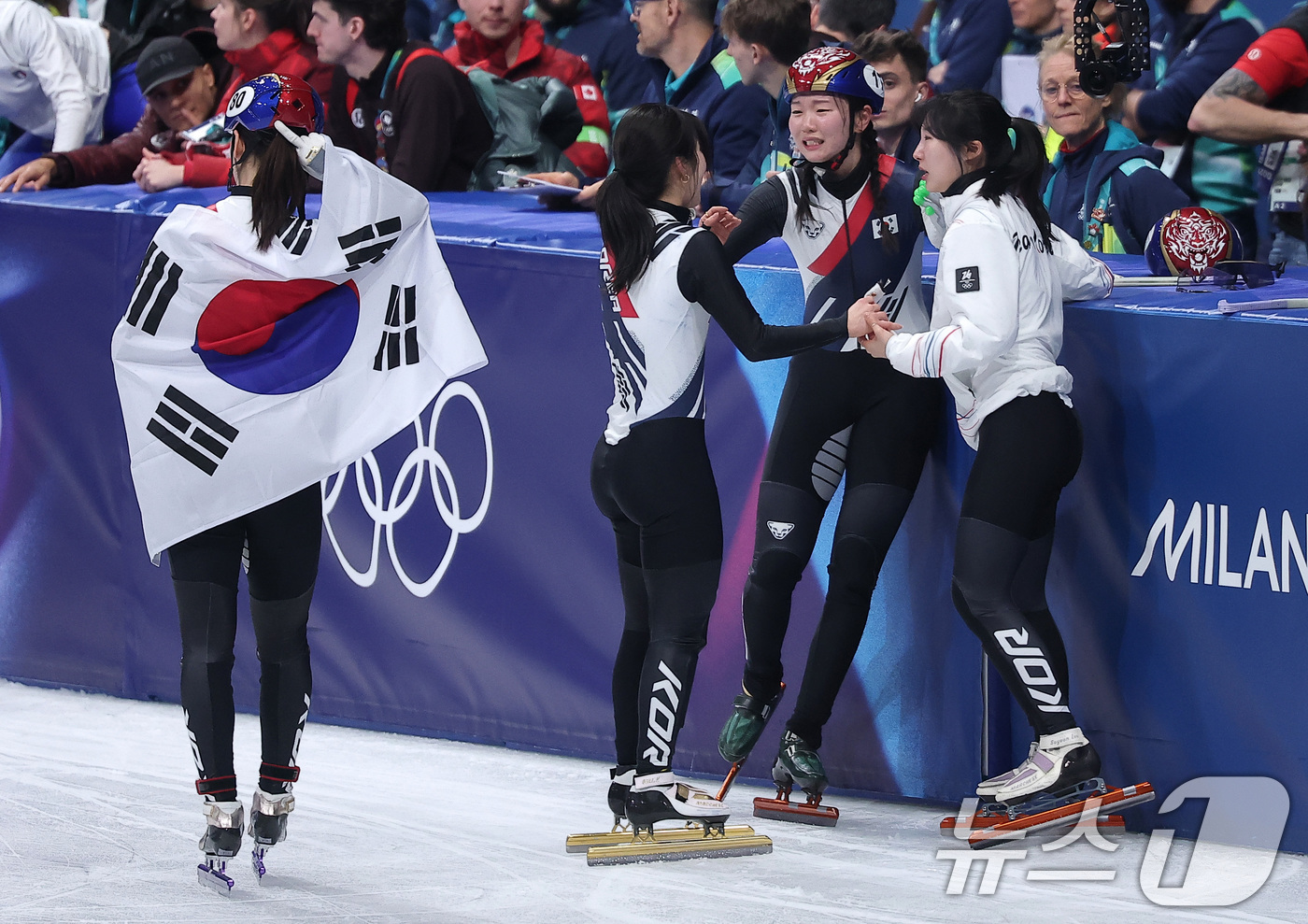 (밀라노=뉴스1) 김성진 기자 = 대한민국 여자 쇼트트랙 대표팀 심석희가 18일(현지시간) 이탈리아 밀라노 아이스스케이팅 아레나에서 열린 2026 밀라노·코르티나담페초 동계올림픽 …