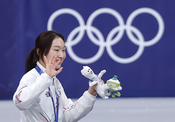 올림픽 개인 통산 6번째 메달 획득한 최민정