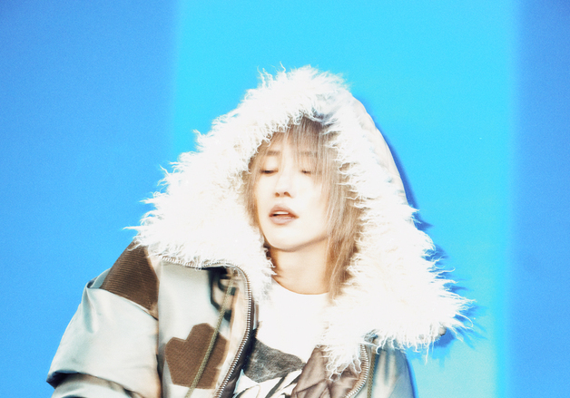 우즈, 극과 극 분위기도 완벽 소화…신보 콘셉트 포토 공개