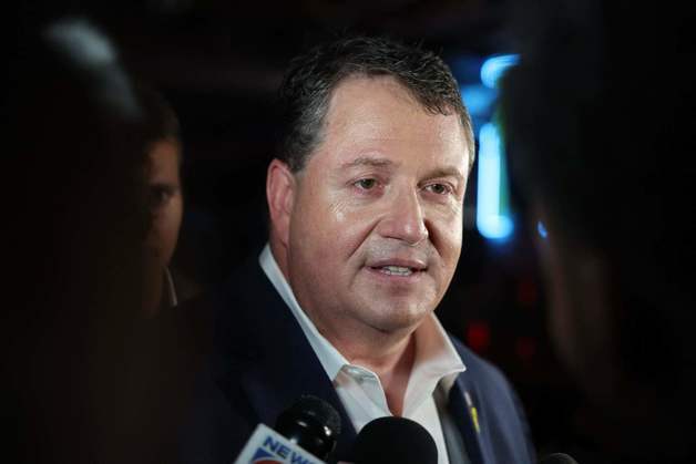 "무슬림보다 개를 택하겠다" 美공화당 의원 발언에 사퇴요구 빗발