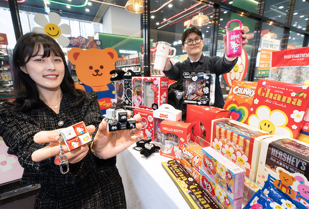 세븐일레븐, 밸런타인데이 매출 36% ↑…헬로키티 '완판' 행렬