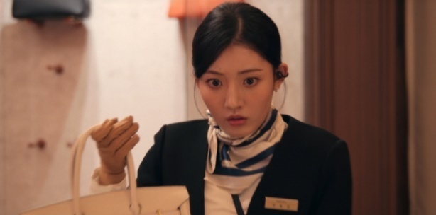 정다빈, '레이디 두아'로 보여준 새로운 얼굴…연기 변신 또 성공