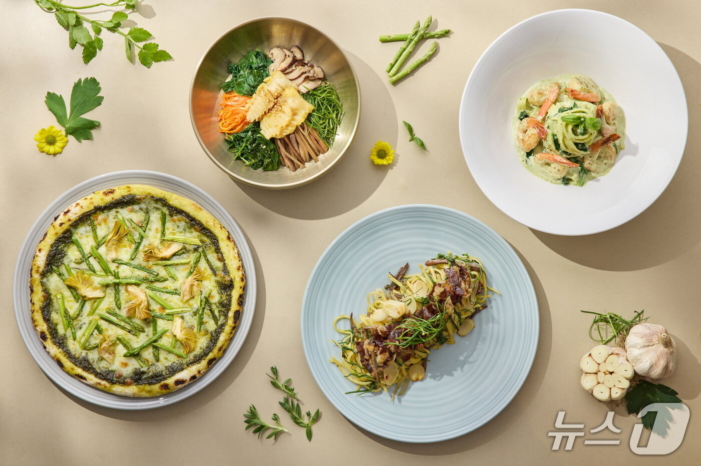 본문 이미지 - 카시아속초 카페&베이커리 '호라이즌' 봄 시즌 식사 메뉴 4종.(호텔 제공, 재판매 및 Db 금지) 2026.2.19/뉴스1