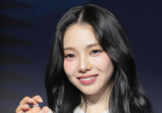 카리나, 미스터리 수사단 치트키