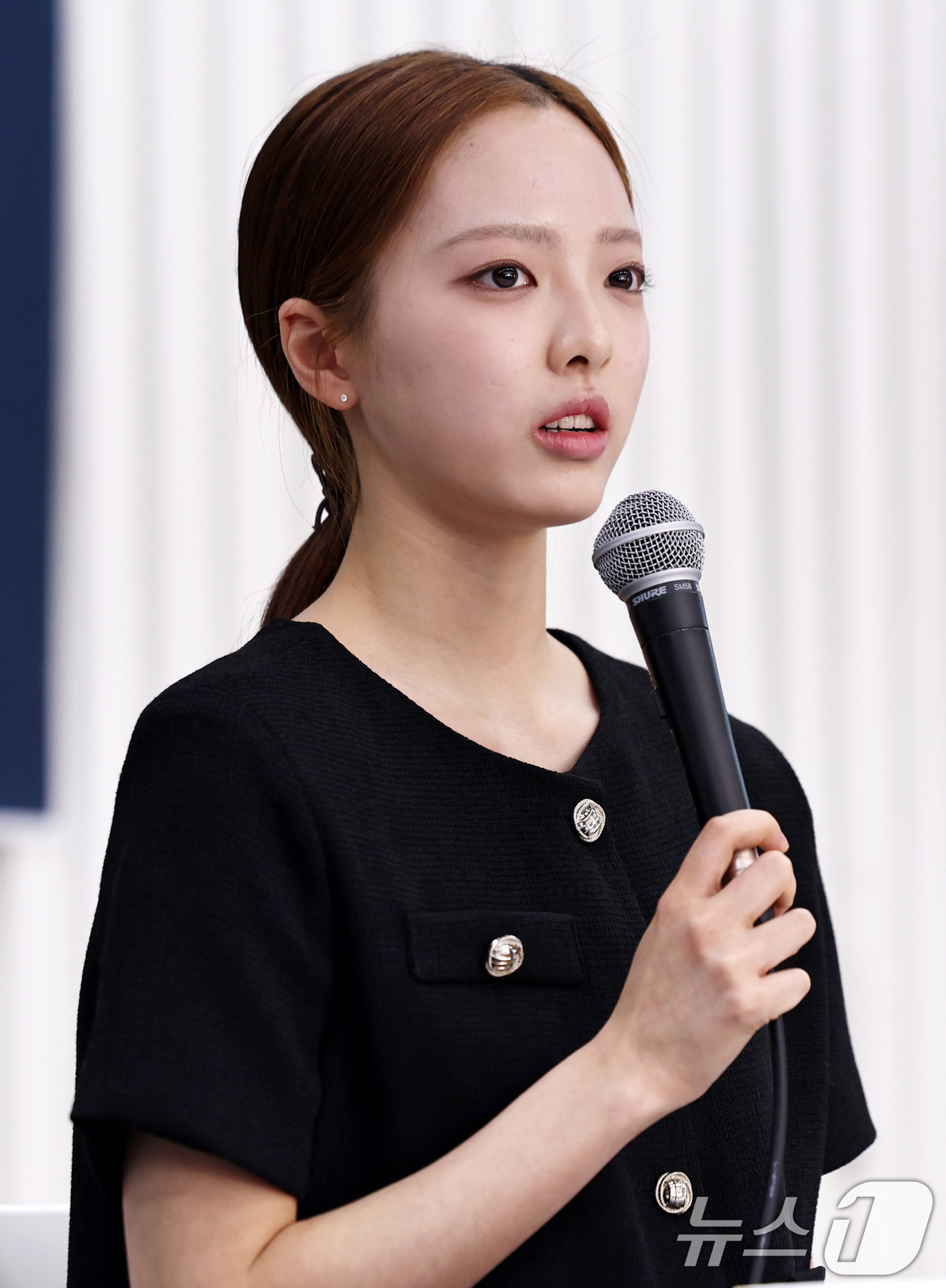 (서울=뉴스1) 구윤성 기자 = 세계적인 권위의 로잔 발레 콩쿠르 2위에 오른 염다연이 19일 서울 서초구 코리아유스발레스타즈에서 열린 기자간담회에서 인사말을 하고 있다. 2026 …