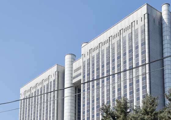 윤석열 전 대통령 호송차 법원 도착