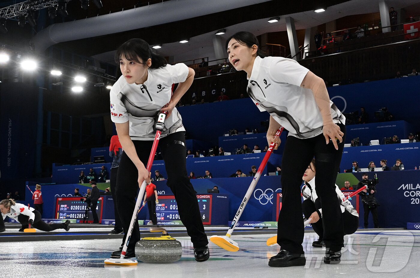 본문 이미지 - 한국 여자 컬링 대표팀 ⓒ 로이터=뉴스1