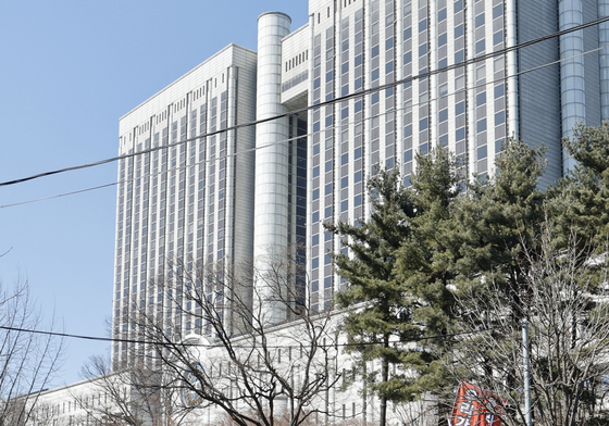 '내란 우두머리 1심 선고' 尹 법원 도착