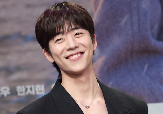 채종협, 로맨틱한 미소