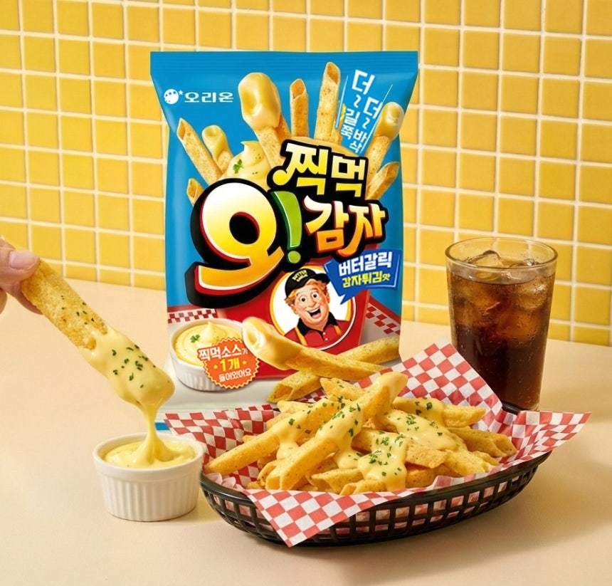 본문 이미지 - 오리온 '찍먹 오!감자 버터갈릭감자튀김맛'.(오리온 제공)