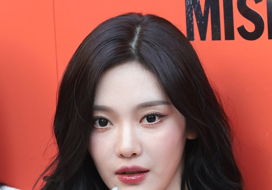 에스파 닝닝, 앵두같은 입술