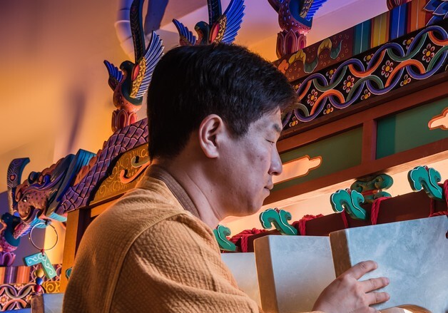 父에서 子로 이어진 손길…김종민 국가무형유산 '악기장' 보유자 인정