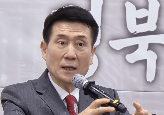 이강덕 "제2의 박정희 되겠다" 경북지사 출마선언(종합)