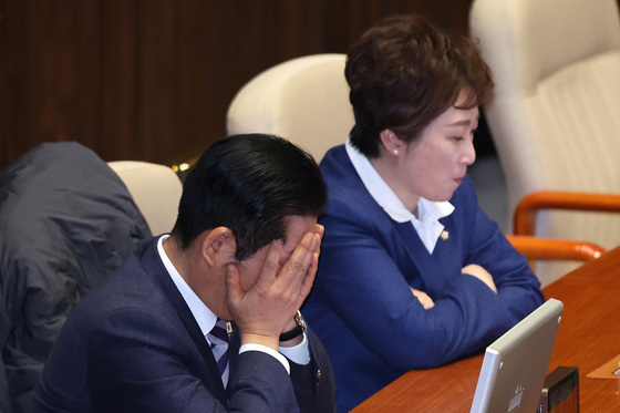 이언주 "조국, 차기대권 욕망 드러내…토지공개념은 사회주의"