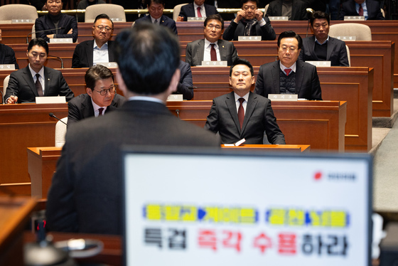 친한계·오세훈 압박에도 거취 침묵한 장동혁…내홍 불씨 여전