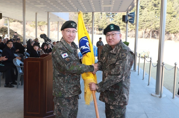 "최강 전투준비태세 완비"…신재관 신임 102기갑여단장 취임